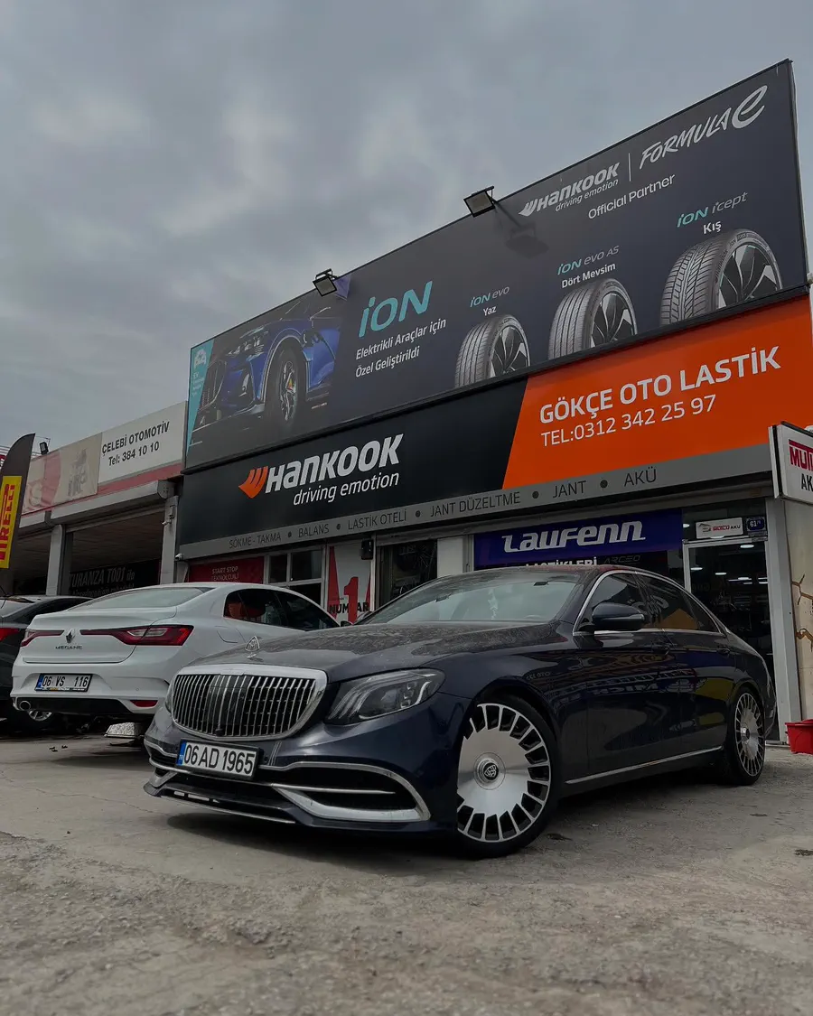Mercedes-Maybach S serisi, Gökçe Oto Lastik önünde